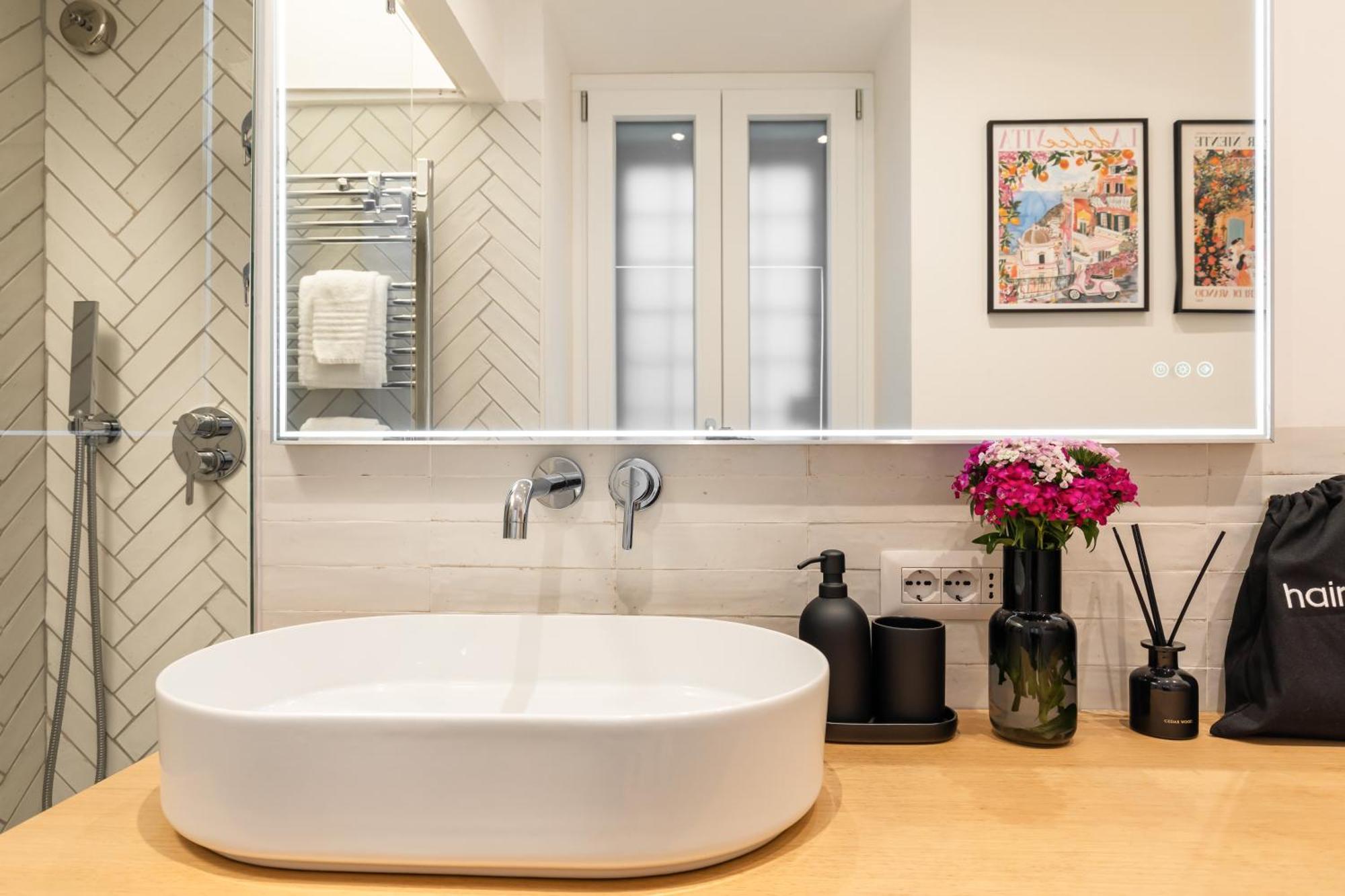 Trevi Fountain Boutique Apartment Рим Экстерьер фото